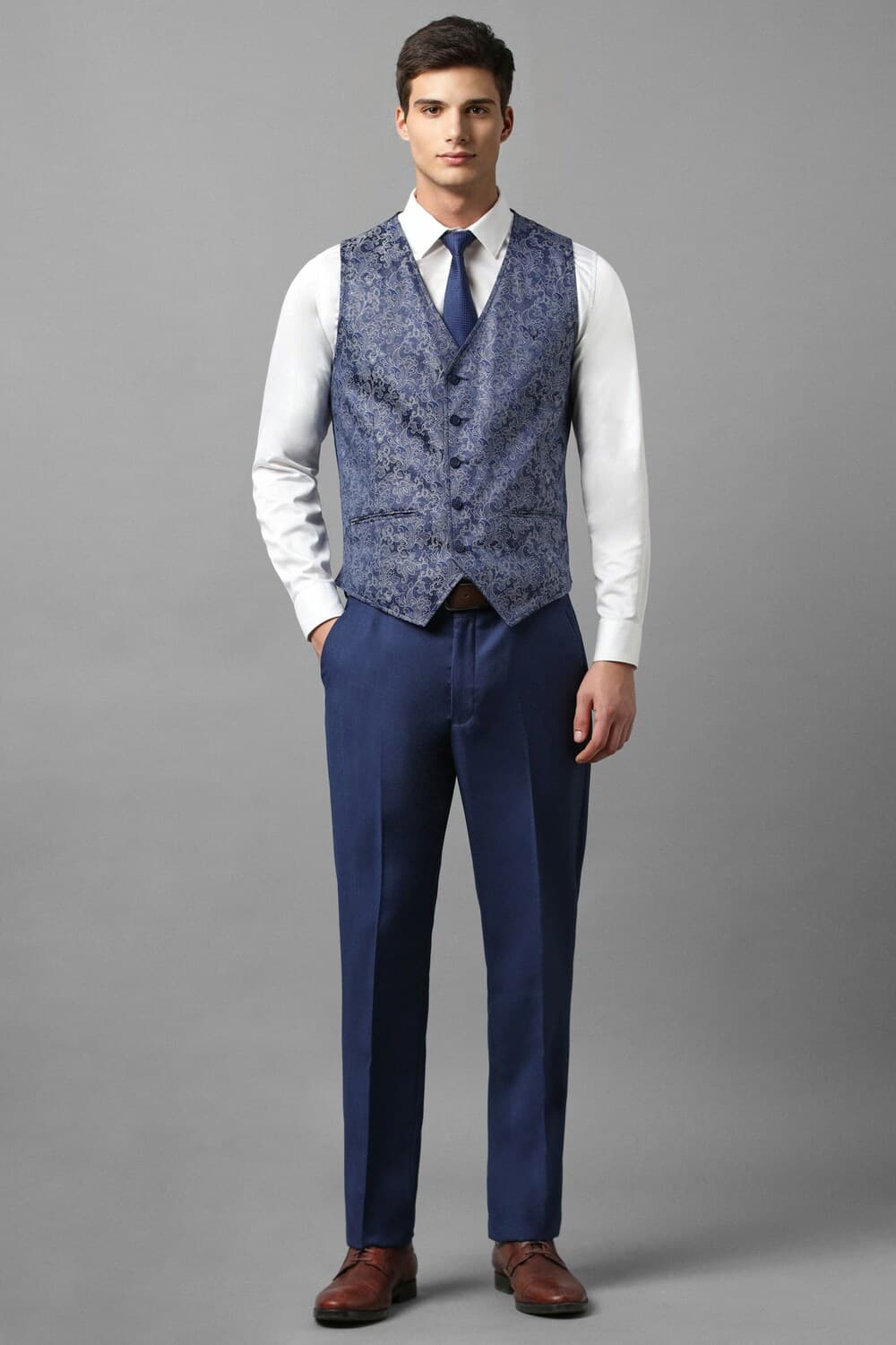 Men Navy Slim Fit Solid Party Three Piece Suit