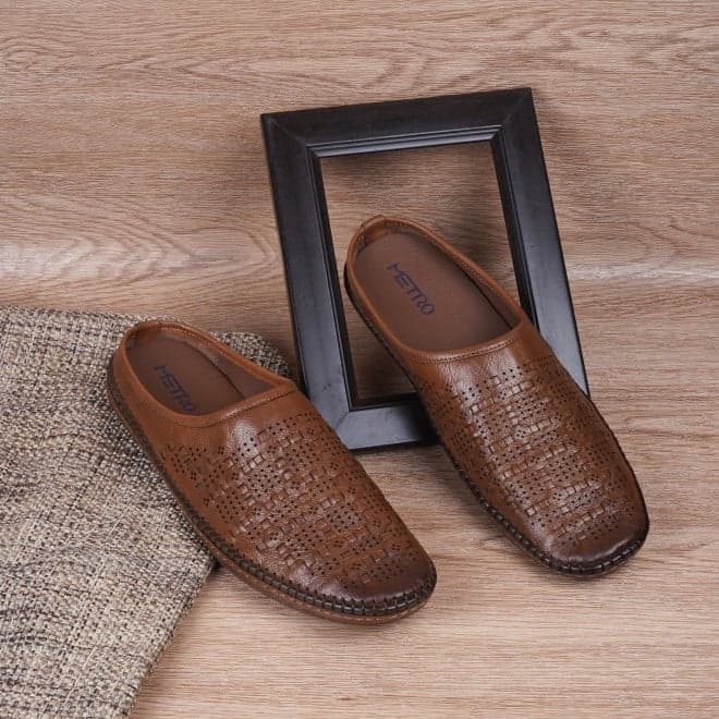 Men Tan Casual Slip Ons