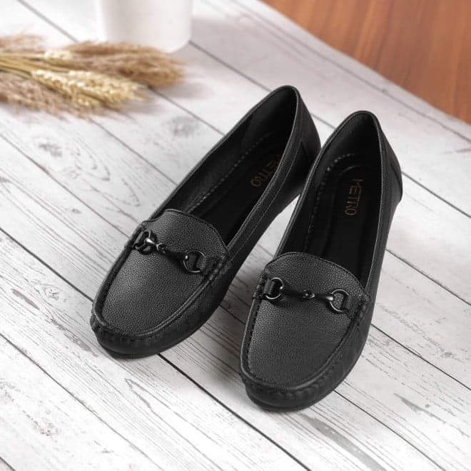 Women Black Casual Loafers